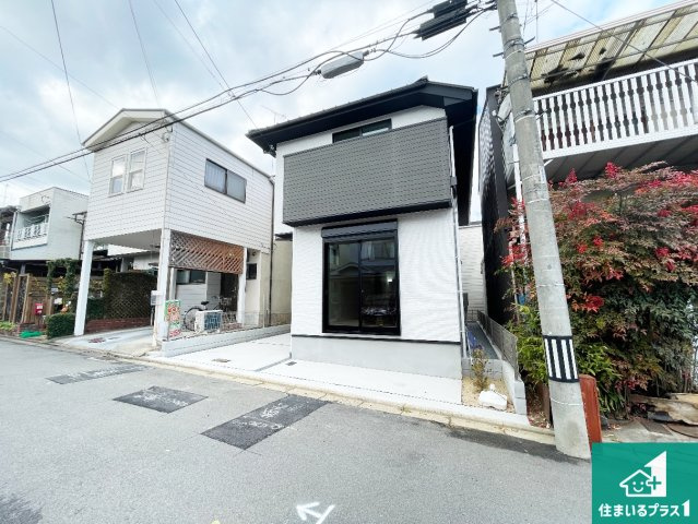 ★11(土)12(日)現地見学可能！★京都市北区大宮西野山町　限定1邸の前面道路含む現地写真|周辺は閑静な住宅街！前面道路広々で車の出し入れも便利です。駐車が苦手な方でも安心して車庫入れできます！