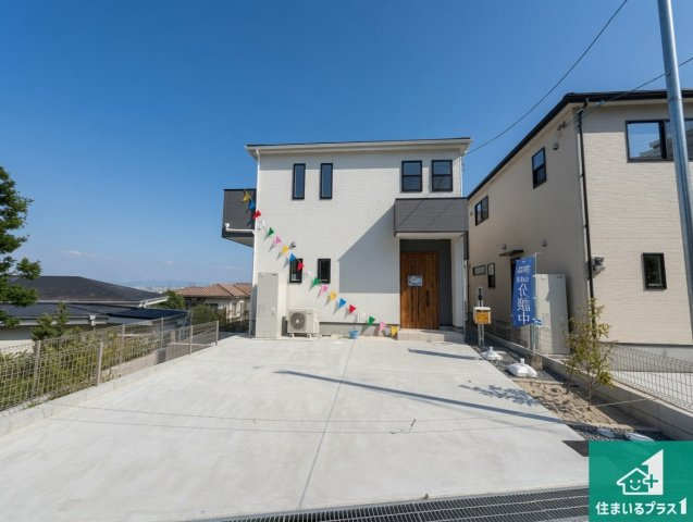 5日(土)6日(日)現地ご見学可能！  池田市畑　第15期　新築一戸建ての外観|お客様に長く安心して住んでいだだける事にこだわった家づくり！住んでからのアフターサービスにもしっかりと取り組んでいます！