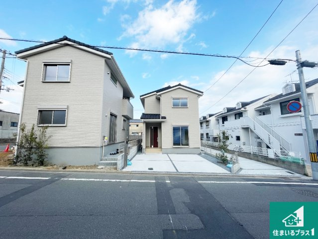 ★10(月)～16(日)現地見学可能！★京都市北区鷹峯南鷹峯町　ラスト1邸の外観|周辺は落ち着いた街並みの住宅地！子育てがしやすい住環境です！まだ未完成ですが、現地でしかわからない事もございます。是非一度ご覧ください。