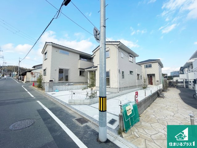 ★10(月)～16(日)現地見学可能！★京都市北区鷹峯南鷹峯町　ラスト1邸の外観|現在建築中！落ち着いた街並みで新生活を始めることが出来そう！周辺の物件も併せてご紹介させて頂きます！
