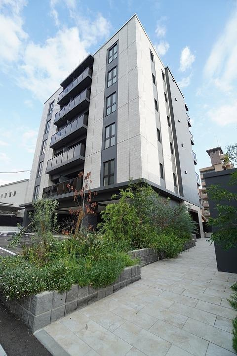 福岡市中央区六本松３丁目の賃貸マンション