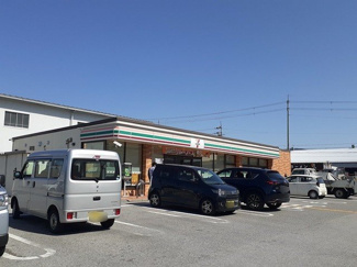 【周辺】 | ガーデン・アイリス | セブンイレブン彦根地蔵店様まで450m