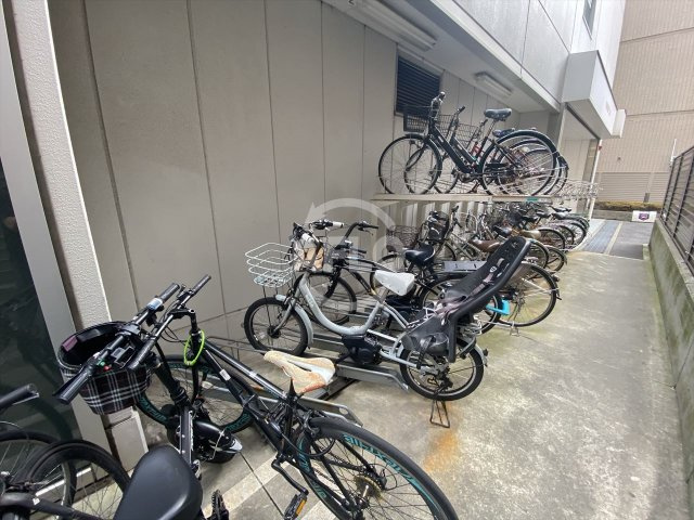 本町橋タワーのその他共用部分|本町橋タワー　駐輪場