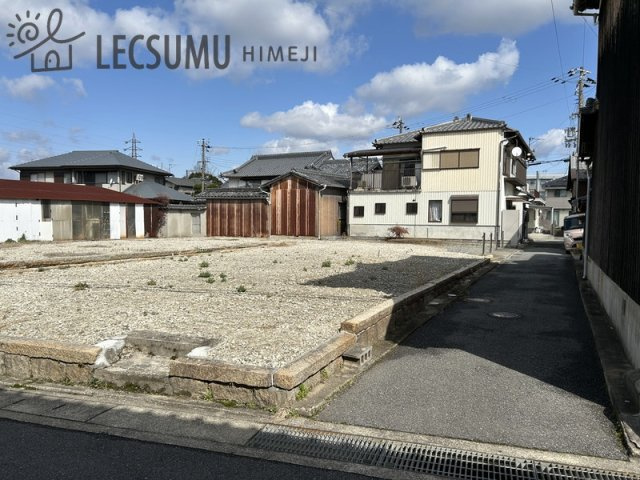 姫路市網干区浜田/売土地の前面道路含む現地写真
