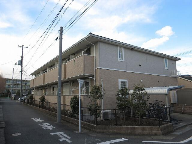 狛江市駒井町３丁目のアパートの外観