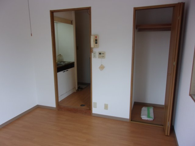 レジアスの内装