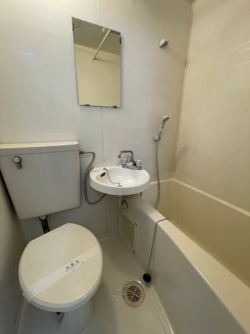 フォセット宝塚の浴室|日々の疲れを癒すお風呂付です