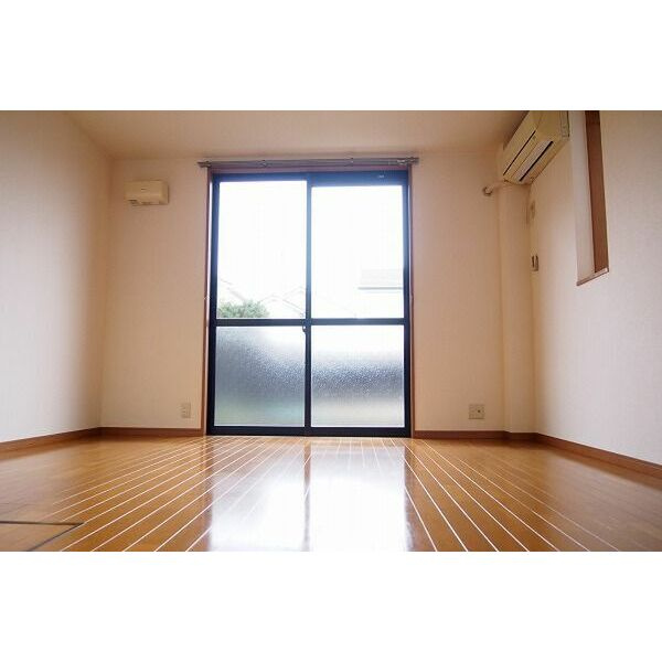 セゾンコート　　刈谷市近郊の賃貸ならクラスホーム刈谷店の居間・リビング