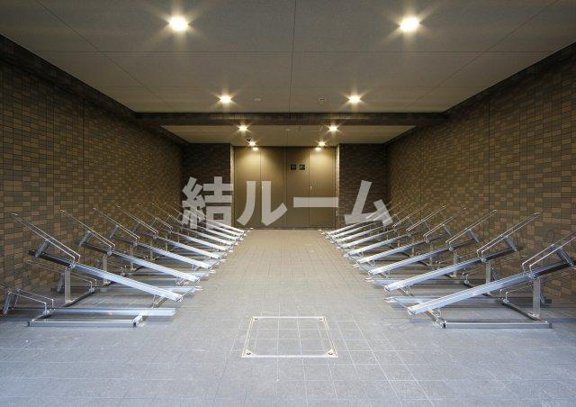 豊島区高田２丁目の賃貸マンションの駐車場