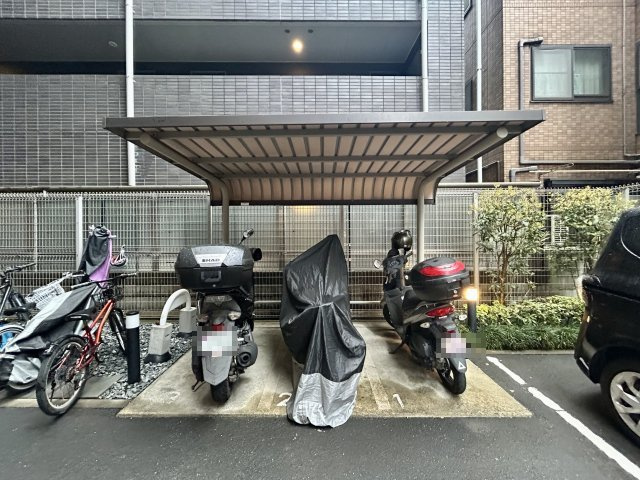 クリオ南砂町の駐車場|【バイク置場】最新の空き状況や費用などの詳細は担当スタッフまでお問い合わせください。
