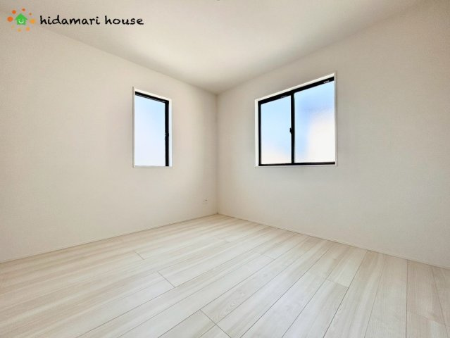 鴻巣市吹上本町3期　新築戸建　グラファーレ02　の子供部屋|2階子供部屋：6.06帖