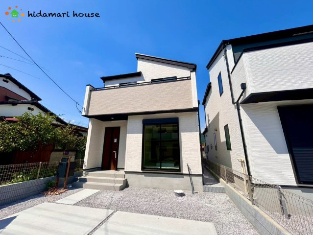 鴻巣市吹上本町3期　新築戸建　グラファーレ02　の外観