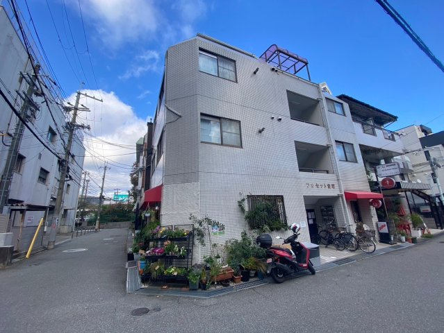 フォセット宝塚の外観|外観もきれいです