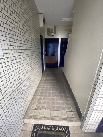 フォセット宝塚のエントランス|建物の内部です