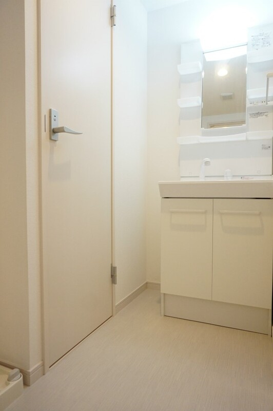 リブリ・美浜 Mの独立洗面台|スペースが確保できる洗面所です