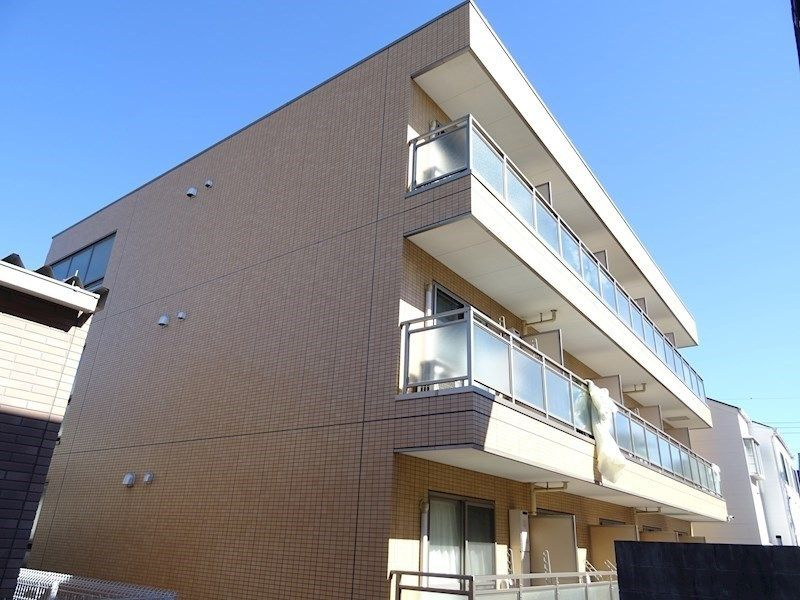 マンション グロリアの外観