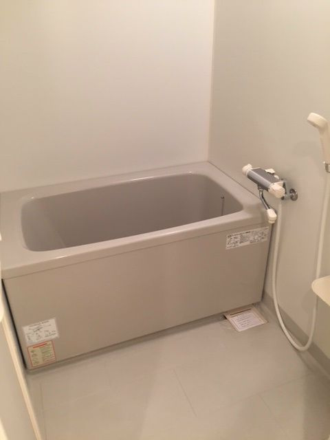 マンション グロリアの浴室