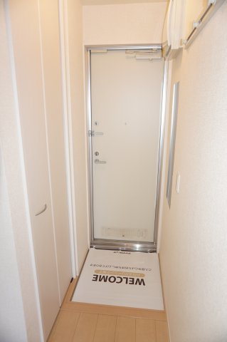 サニーフラット三ツ沢の玄関|サニーフラット三ツ沢　玄関