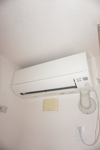 サニーフラット三ツ沢の設備|サニーフラット三ツ沢　エアコン