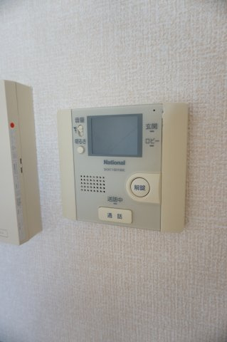サニーフラット三ツ沢のセキュリティ|サニーフラット三ツ沢　TVモニターホン