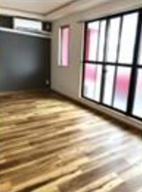 大阪市中央区西心斎橋２丁目の店舗事務所の内装