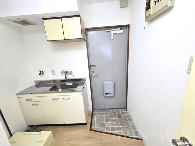 ビクトワールソレイユのその他|イメージ（同建物内別部屋の写真です）