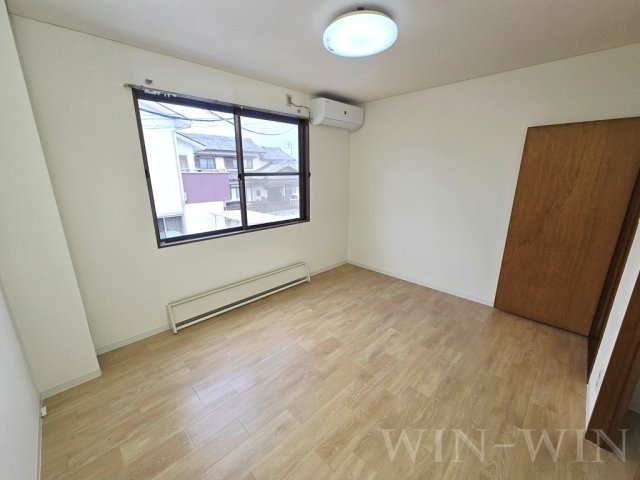 ビクトワールソレイユの居間・リビング|イメージ（同建物内別部屋の写真です）