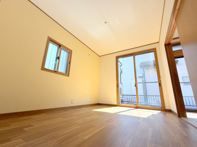 青梅市河辺町７丁目の中古一戸建の居間・リビング