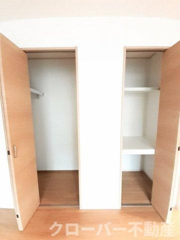 リバーサイド本山　Ａの収納