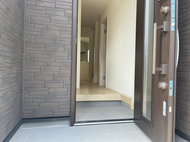川越寺尾第4期の玄関
