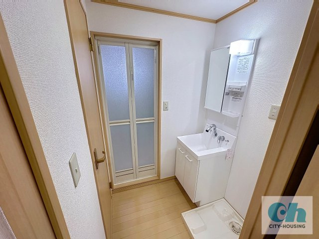 ワコーレ大森 201号室の洗面所
