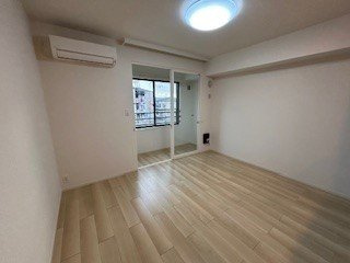リバーサイドシトラスの内装|明るい色調の室内です