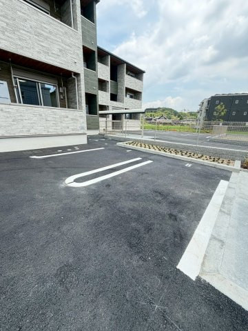 【駐車場】 | ユニゾン安満　A棟