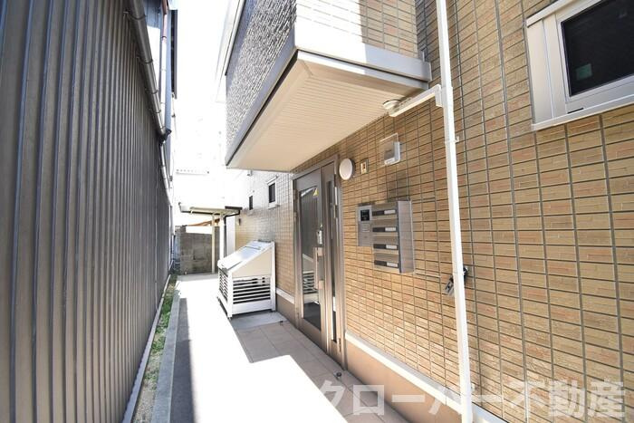 メゾン室町のエントランス|エントランス