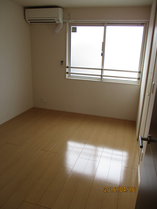 ボンシック１番館の洋室