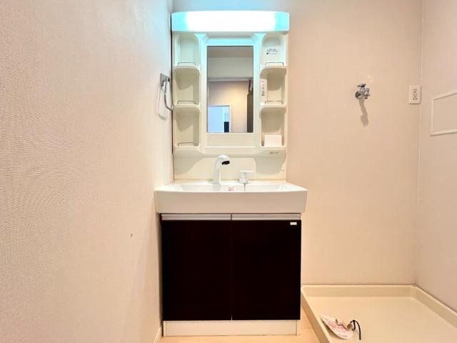 プロニティの独立洗面台