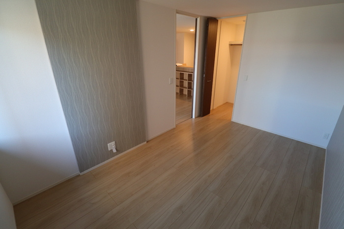 ALPHA四季の洋室|使い勝手のいい洋室です