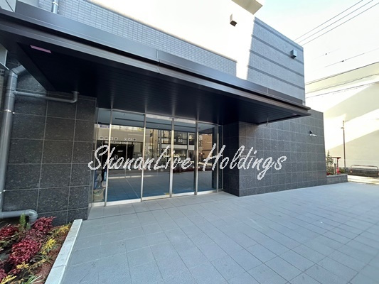 ラフィシア関内のエントランス|安心のオートロック♪