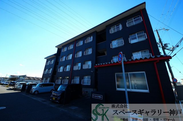 マンションシャトーの外観