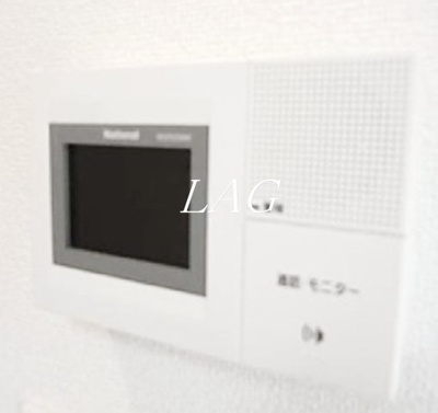 【セキュリティ】 | オランジェ | モニター付きインターホンです。