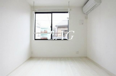 【居間・リビング】 | グランクオール東立石 | 洋室のお部屋です。