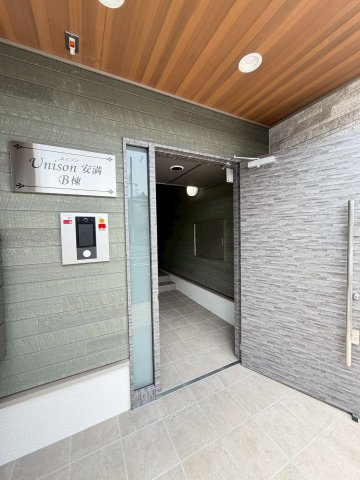 【エントランス】 | ユニゾン安満　B棟