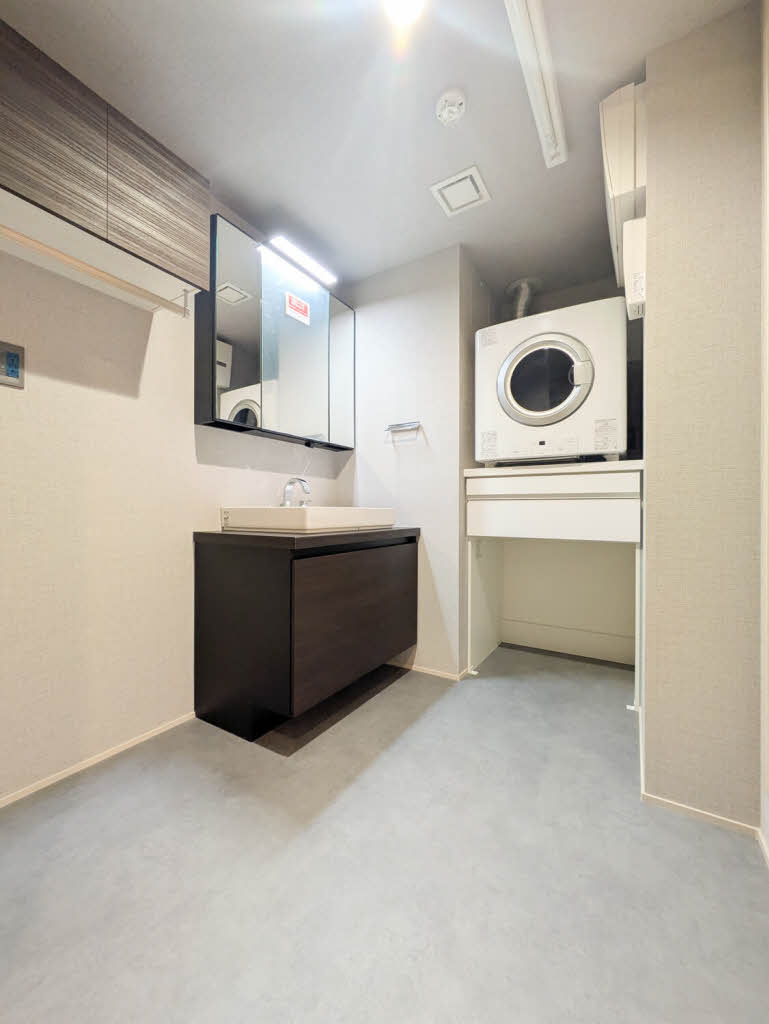 福岡市中央区大濠２丁目の賃貸マンションの洗面所