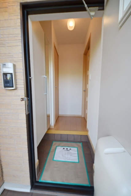 ソレイユ　ブランの玄関