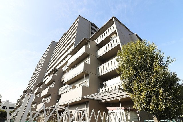 エバーグリーン門真