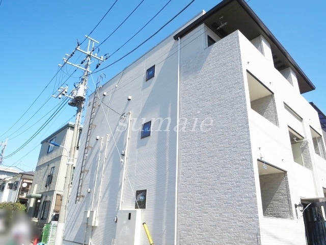 UT浮間の外観|白が基調の清潔感ある外観☆