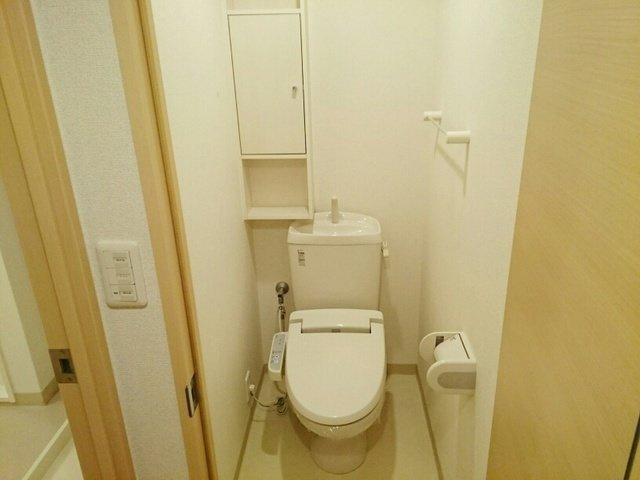 サンリット・かむいのトイレ|コンパクトで使いやすいトイレです