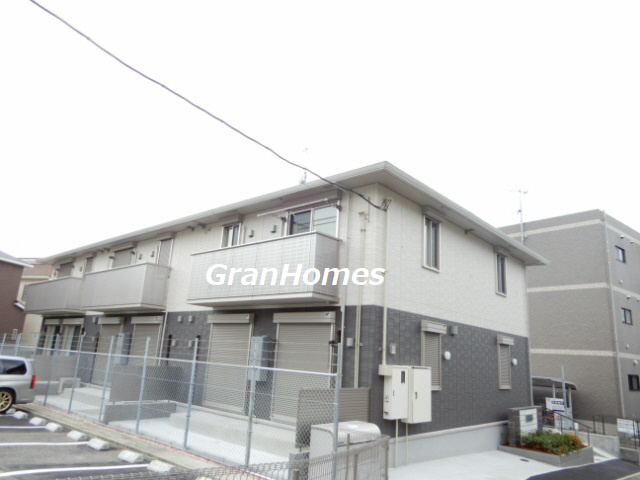セルヴィス　デ　エスプリの外観