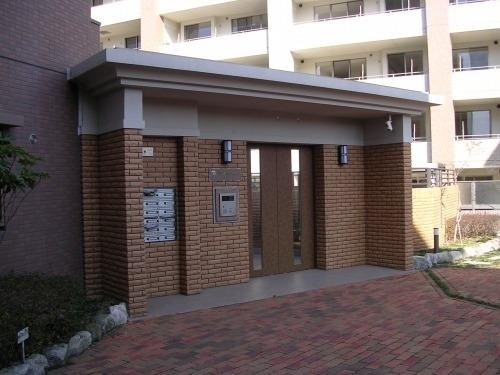 福岡市城南区干隈２丁目の賃貸マンションのエントランス|エントランス写真