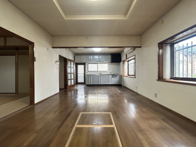 【居間・リビング】 | 古賀市筵内　中古一戸建☆仲介手数料無料☆